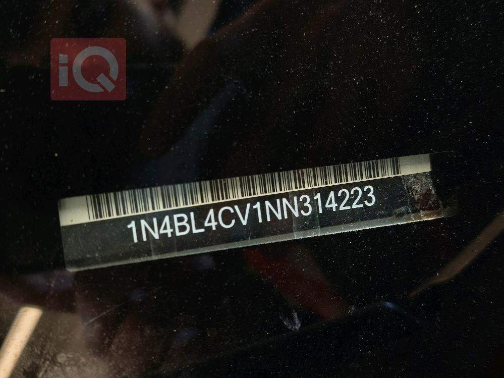 نيسان ألتيما